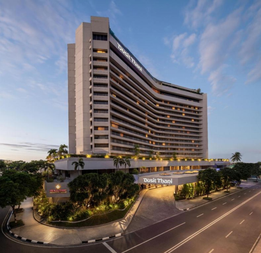Dusit Thani Manila Hotel